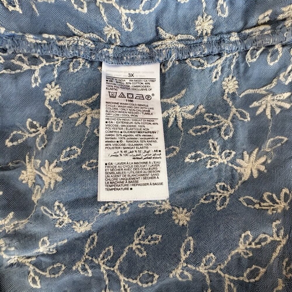 Old Navy Blue Floral Embroidered Peasant Blouse - Size 3X (2507-1) - Picture 6 of 6